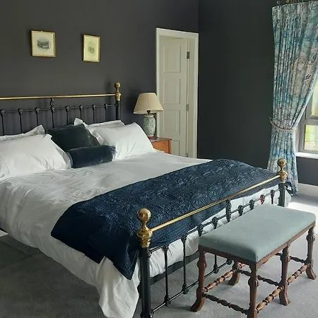 Coolcormack Stud 3* Dungarvan (Waterford)